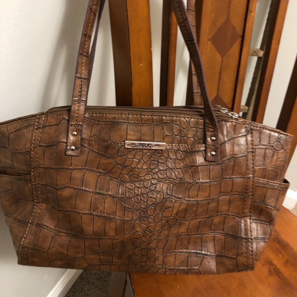 Beautiful Relic shoulder bag